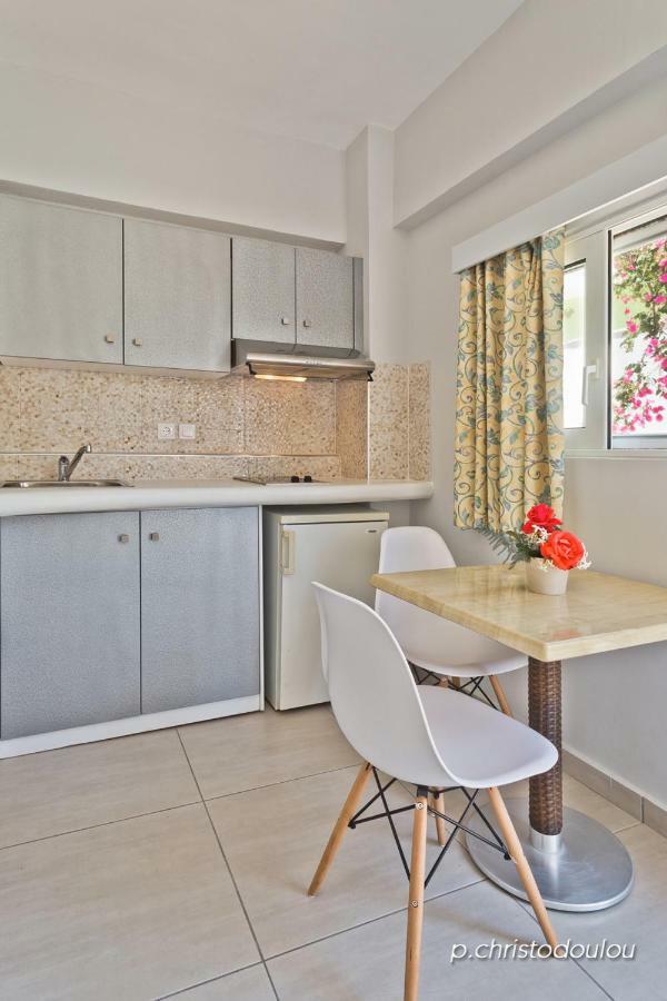 Venezia Bungalows 카르파토스 외부 사진
